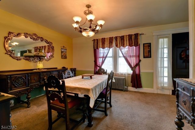 91 Minnisink Rd, Totowa Boro, NJ 07512