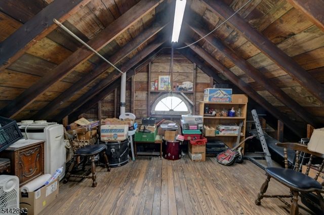 91 Minnisink Rd, Totowa Boro, NJ 07512