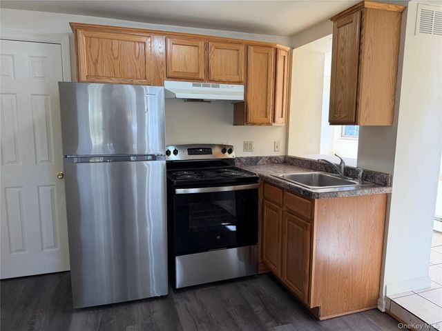 48 West Street 2, Warwick, NY 10990
