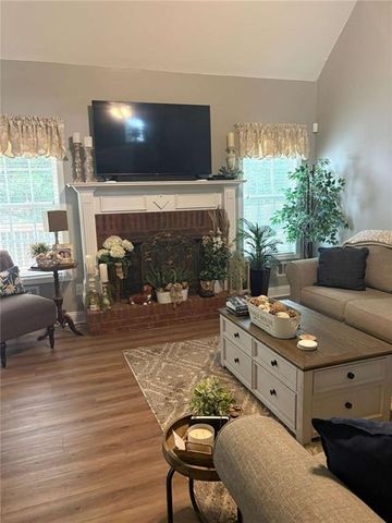 200 Cecil Way, Mcdonough, GA 30252