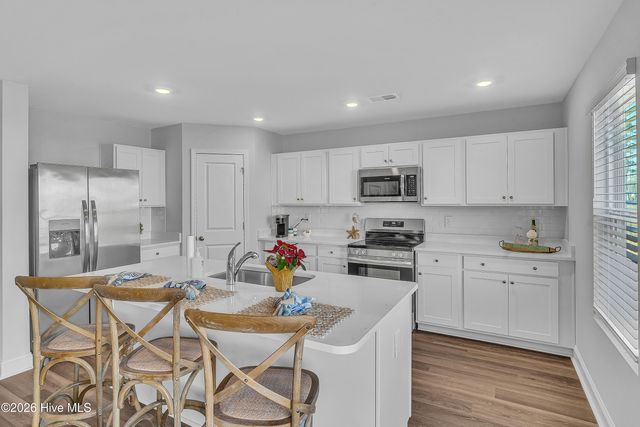 7130 Woodline Drive SW, Sunset Beach, NC 28468