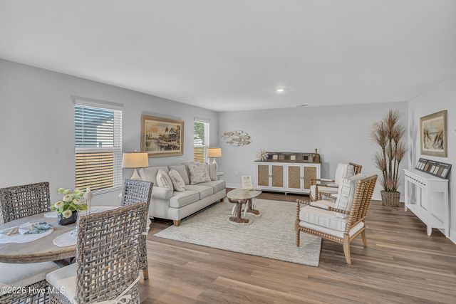 7130 Woodline Drive SW, Sunset Beach, NC 28468