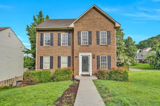 4890 Pine Glen RD, Roanoke, VA 24019