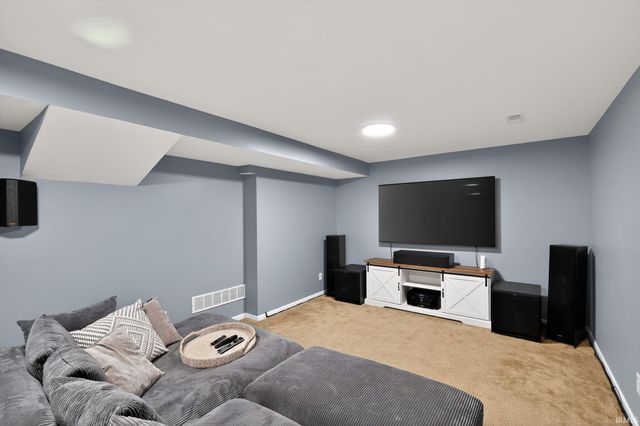 29870 Prairieview Farms Boulevard, Elkhart, IN 46514