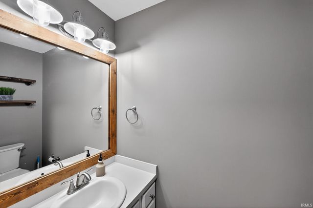 29870 Prairieview Farms Boulevard, Elkhart, IN 46514