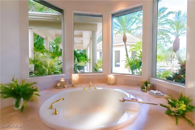 6599 Glen Arbor WAY, Naples, FL 34119