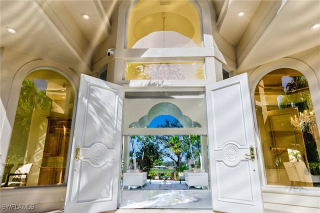 6599 Glen Arbor WAY, Naples, FL 34119