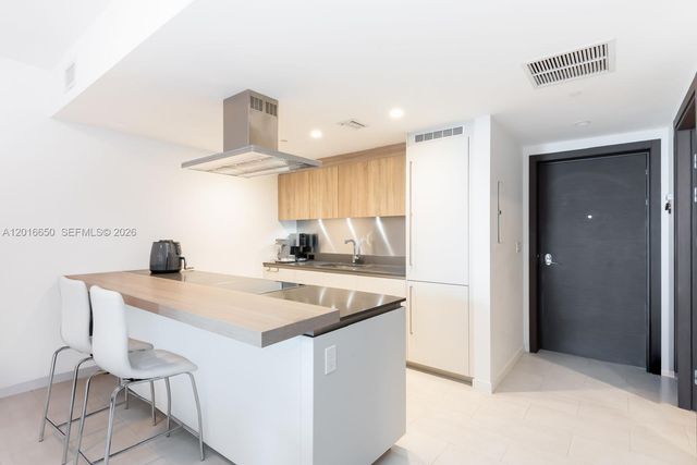 1000 Brickell Plz 2603, Miami, FL 33131