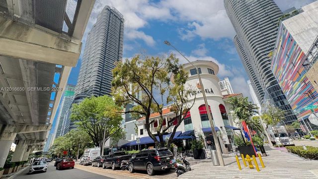 1000 Brickell Plz 2603, Miami, FL 33131