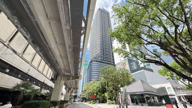 1000 Brickell Plz 2603, Miami, FL 33131