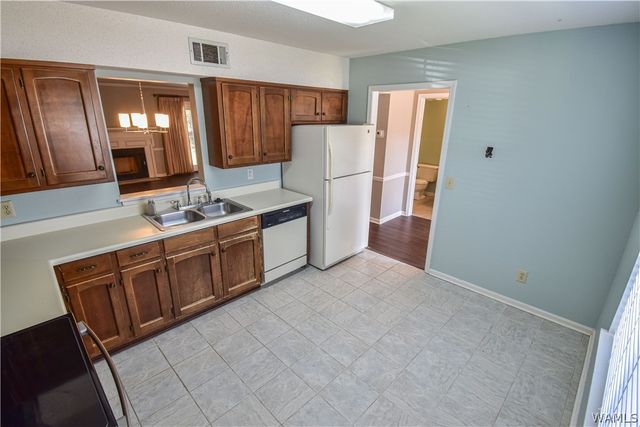 1005 FAIRFAX VILLAGE, Tuscaloosa, AL 35406