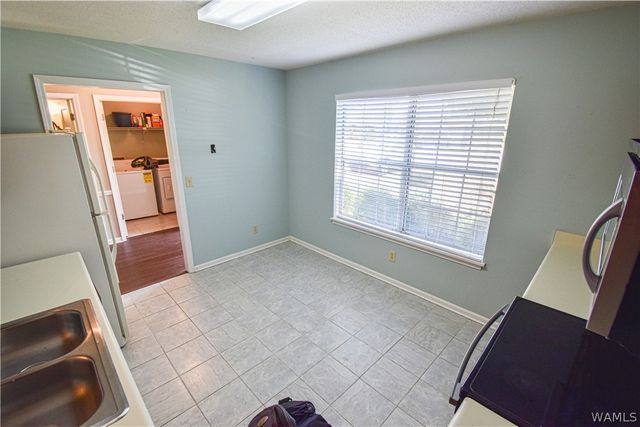 1005 FAIRFAX VILLAGE, Tuscaloosa, AL 35406