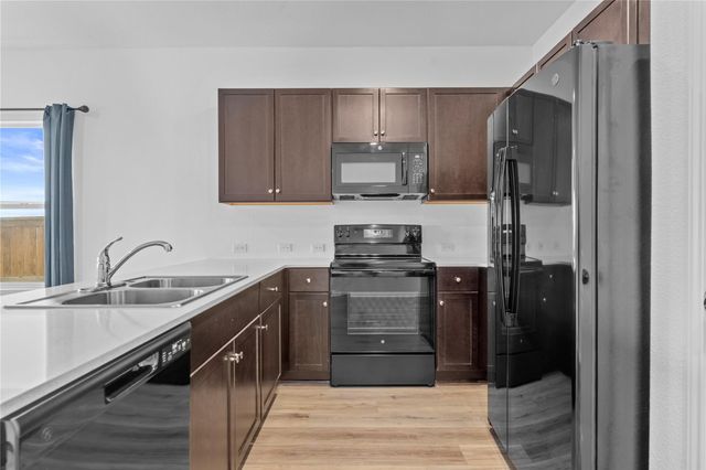 600 The Ugly WAY, Jarrell, TX 76537