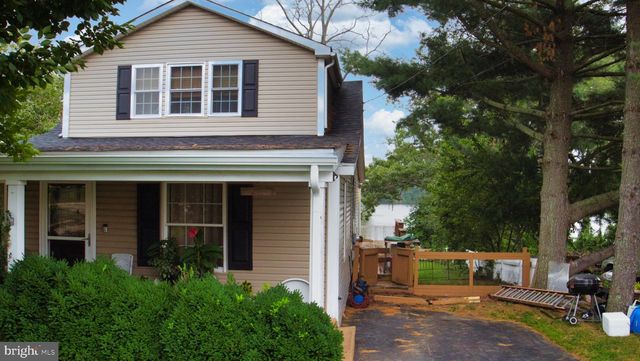 7833 LEYMAR RD, Glen Burnie, MD 21060