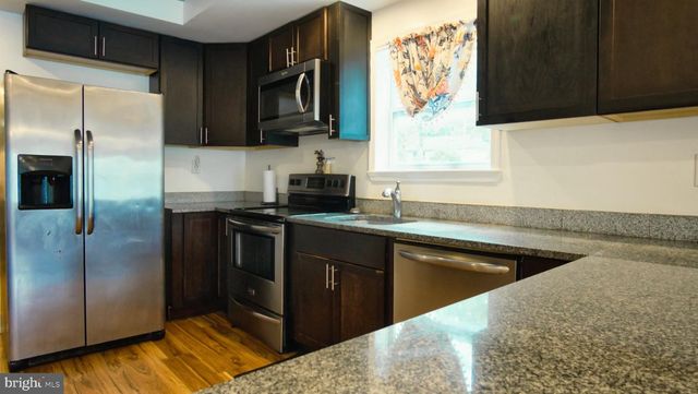 7833 LEYMAR RD, Glen Burnie, MD 21060