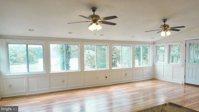 7833 LEYMAR RD, Glen Burnie, MD 21060