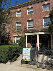 1714 Beacon St 1 A, Brookline, MA 02445