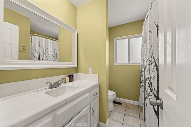 12978 11th, Yucaipa, CA 92399