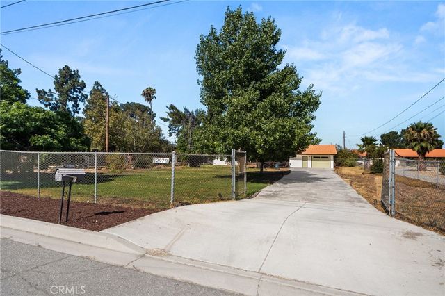 12978 11th, Yucaipa, CA 92399