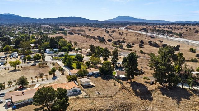 12978 11th, Yucaipa, CA 92399