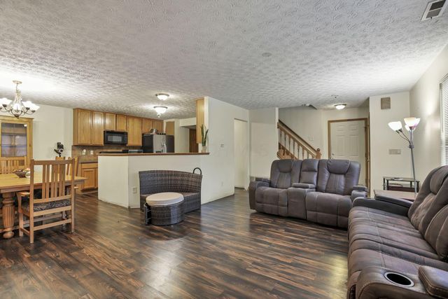 5739 Stonepath Drive, Hilliard, OH 43026