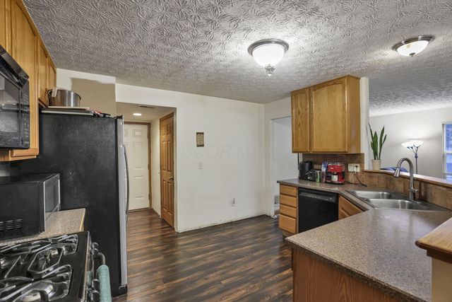 5739 Stonepath Drive, Hilliard, OH 43026