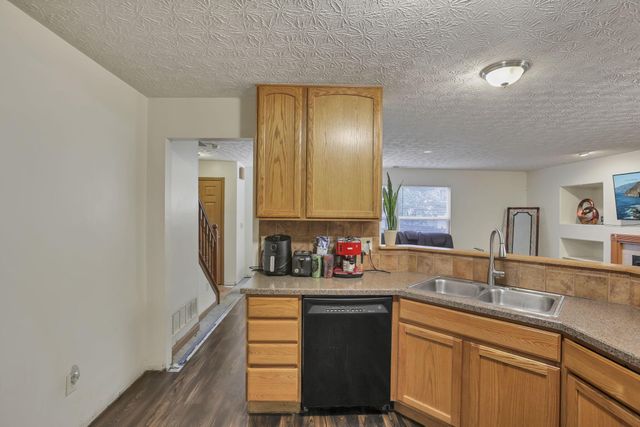 5739 Stonepath Drive, Hilliard, OH 43026