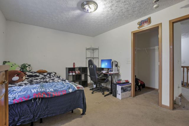 5739 Stonepath Drive, Hilliard, OH 43026