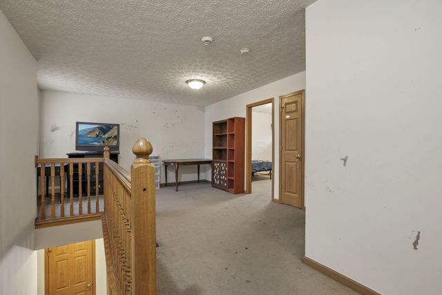 5739 Stonepath Drive, Hilliard, OH 43026