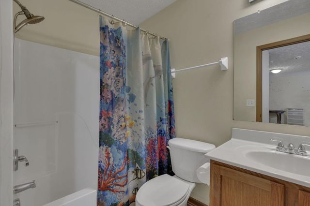 5739 Stonepath Drive, Hilliard, OH 43026