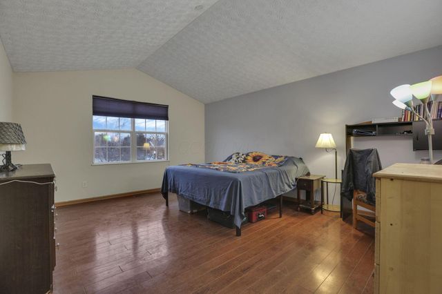 5739 Stonepath Drive, Hilliard, OH 43026