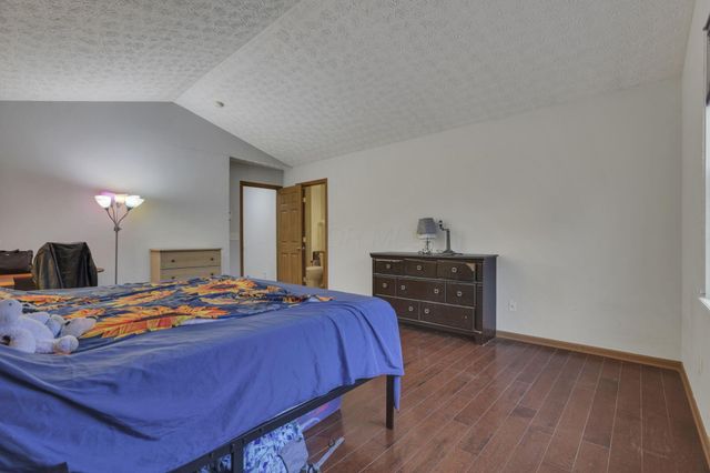 5739 Stonepath Drive, Hilliard, OH 43026