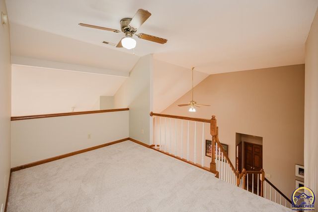 3807 SW Trevino CT, Topeka, KS 66610