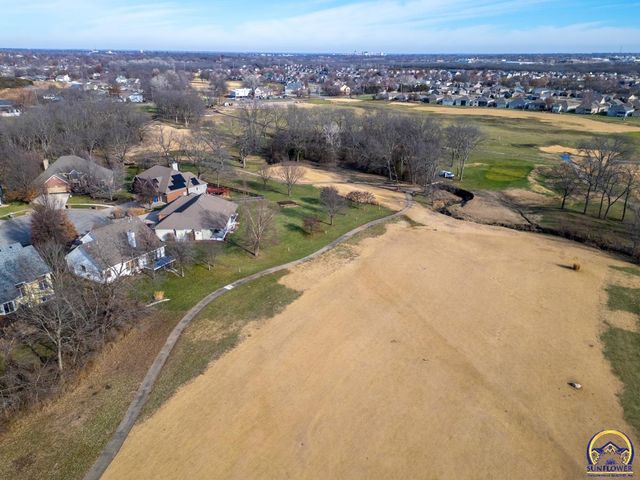 3807 SW Trevino CT, Topeka, KS 66610