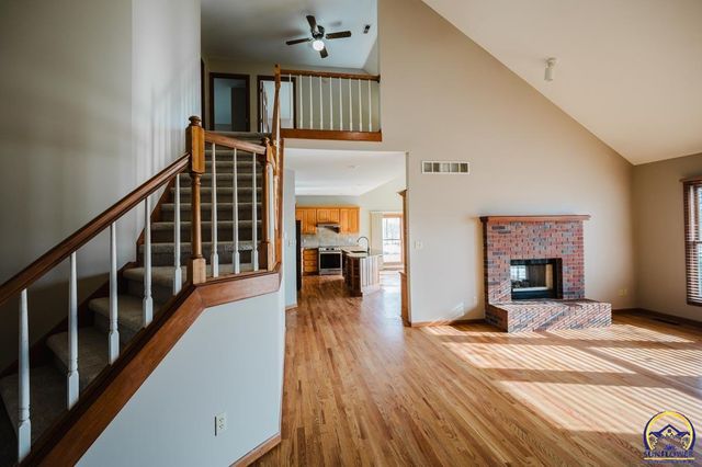 3807 SW Trevino CT, Topeka, KS 66610