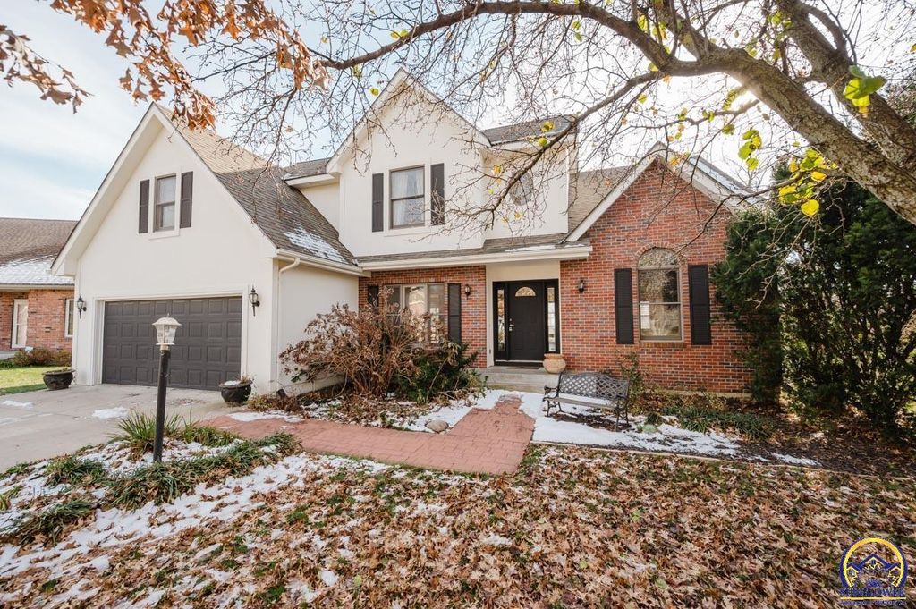 3807 SW Trevino CT, Topeka, KS 66610