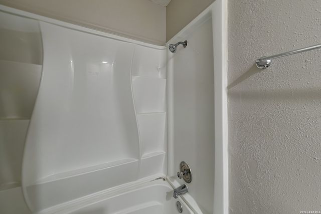 14250 CLOVER HL, San Antonio, TX 78217