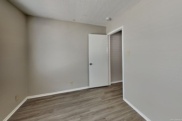 14250 CLOVER HL, San Antonio, TX 78217
