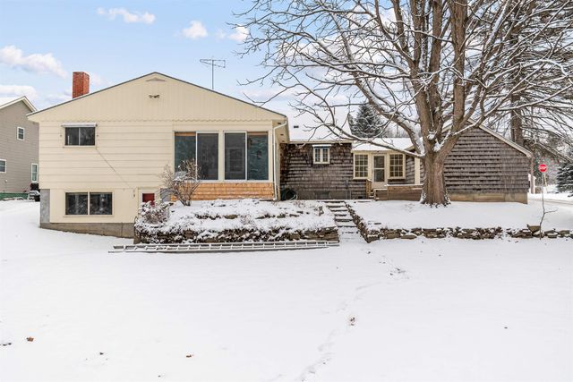 39 Spring Street, Swanton, VT 05488