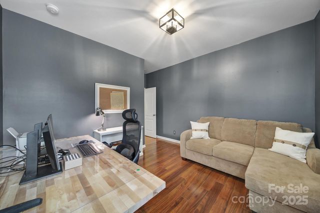 1875 Yellow Daisy Drive, Matthews, NC 28104