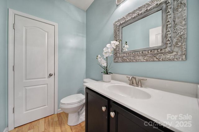 1875 Yellow Daisy Drive, Matthews, NC 28104