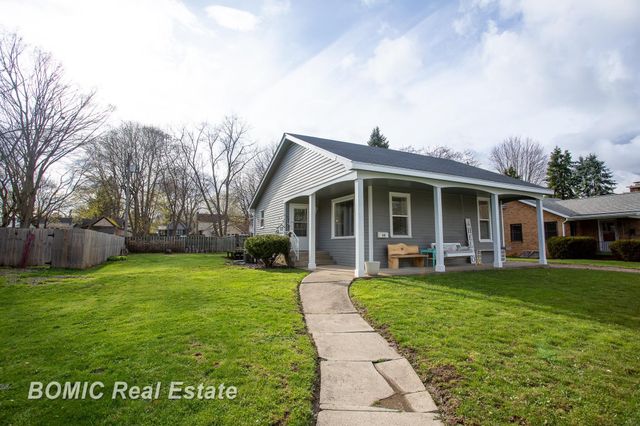 215 Washington Street, Vassar, MI 48768