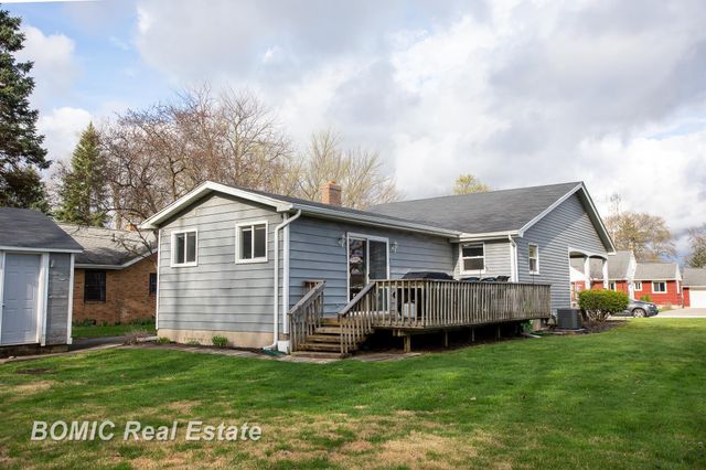 215 Washington Street, Vassar, MI 48768