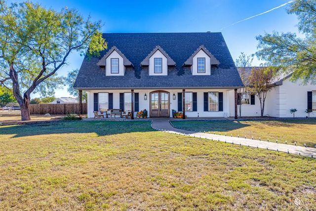 1531 Ray St, San Angelo, TX 76904