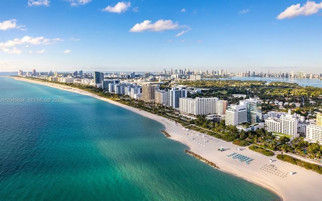 215 30th Street 22, Miami Beach, FL 33140
