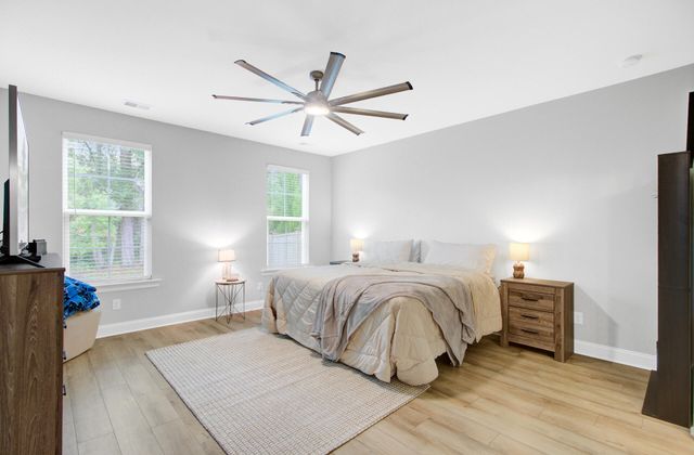 608 S Pointe Boulevard, Summerville, SC 29483