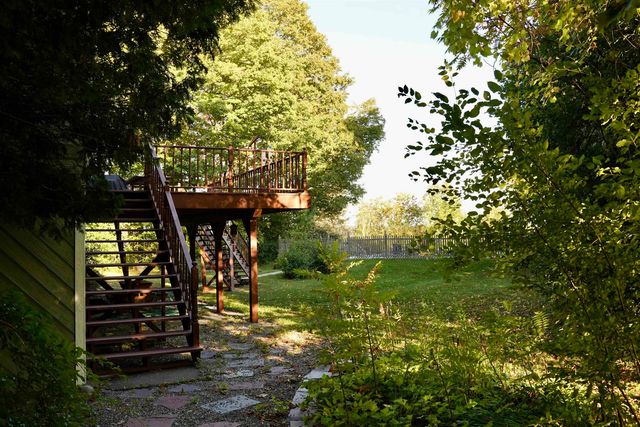 81 Top Deck Lane, Newport Town, VT 05857