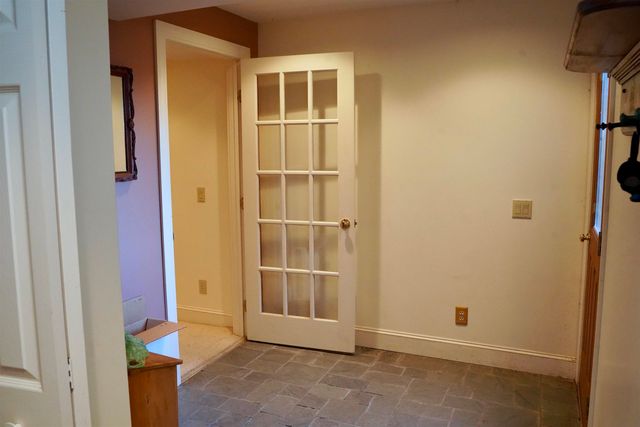 81 Top Deck Lane, Newport Town, VT 05857