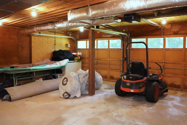 81 Top Deck Lane, Newport Town, VT 05857
