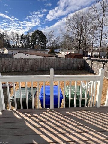 103 Hopemont LN, Suffolk, VA 23434